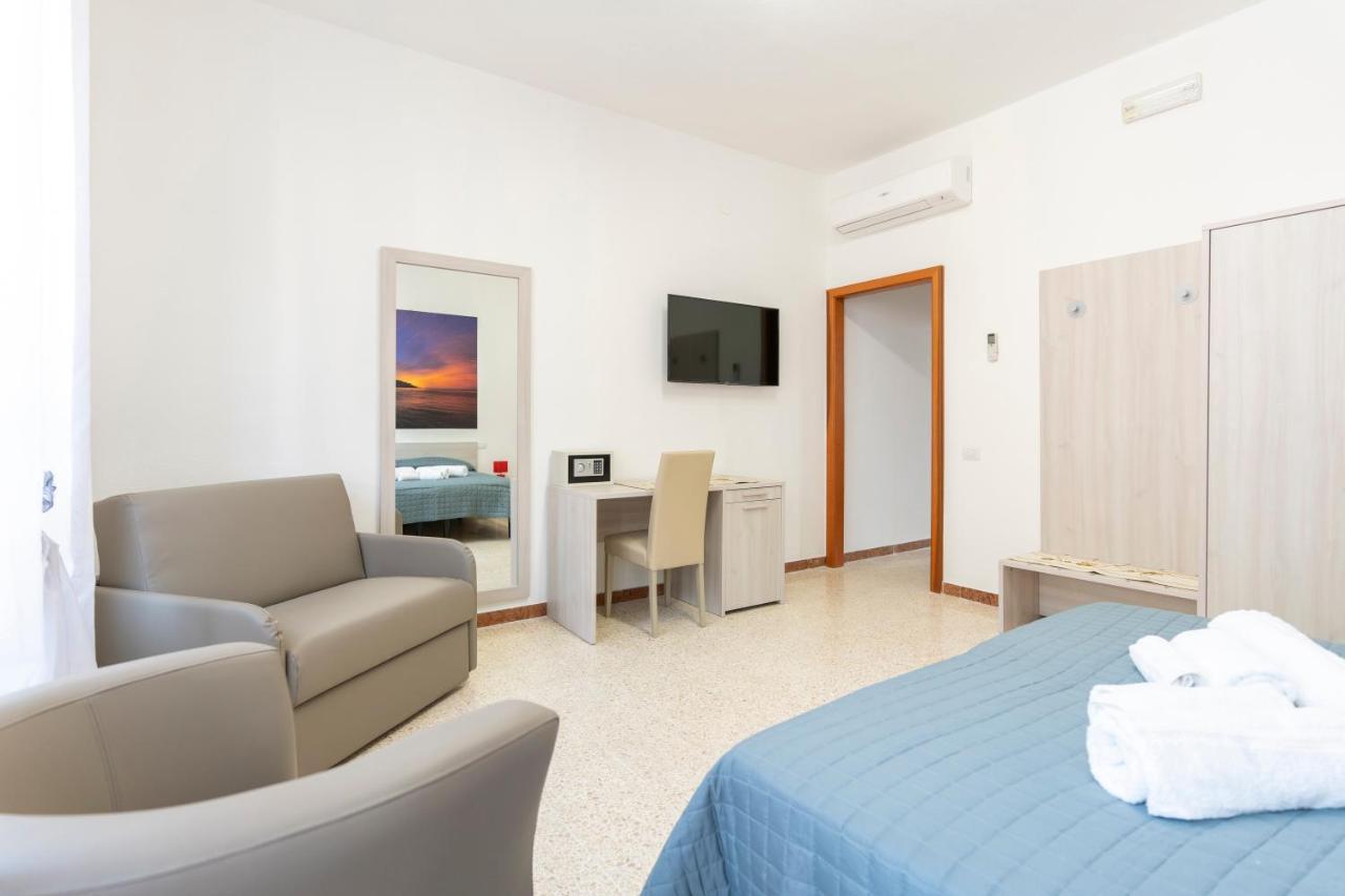 Hotel Dei Tacchi Osini Dış mekan fotoğraf