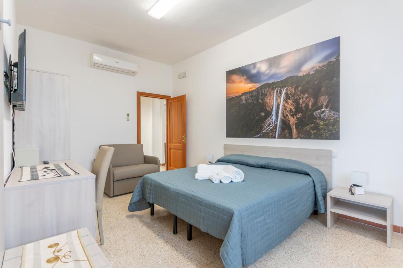 Hotel Dei Tacchi Osini Dış mekan fotoğraf