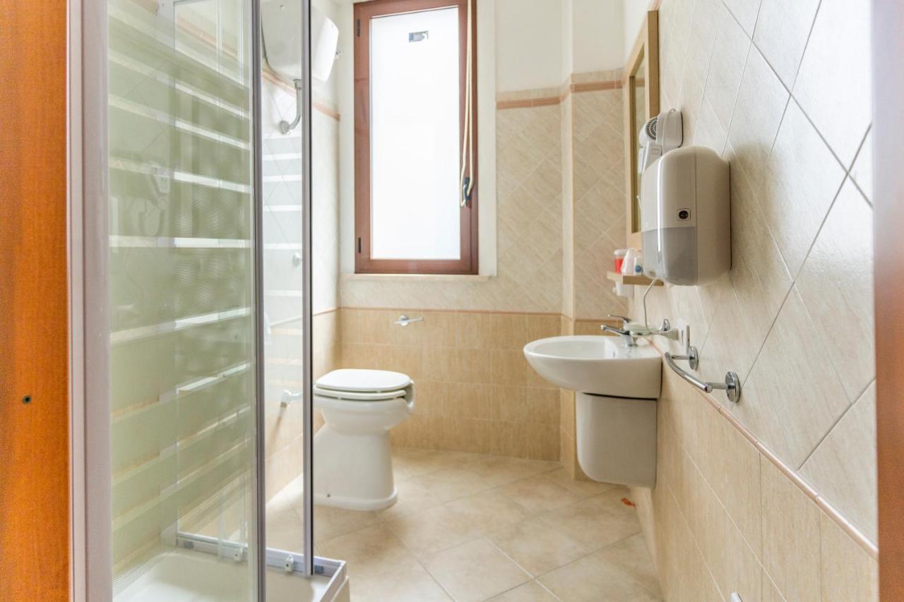 Hotel Dei Tacchi Osini Dış mekan fotoğraf